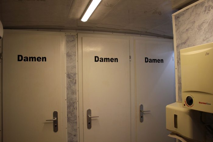 Toilettenwagen 3, Ansicht 2