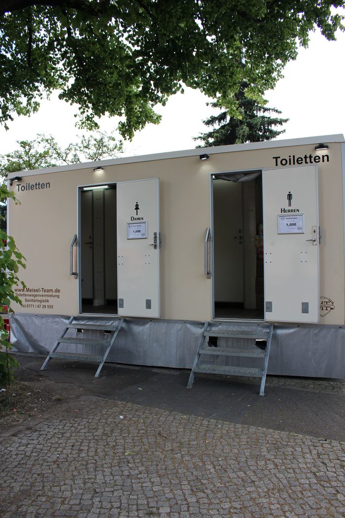 Toilettenwagen 8